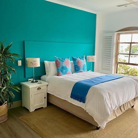 Hermanus Waterfront Apartment Exteriör bild